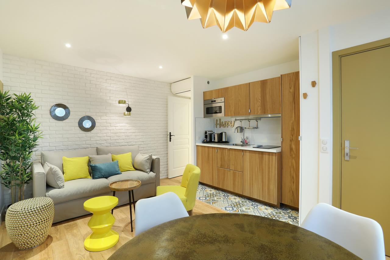 Rent A - Blanche Appartement Parijs